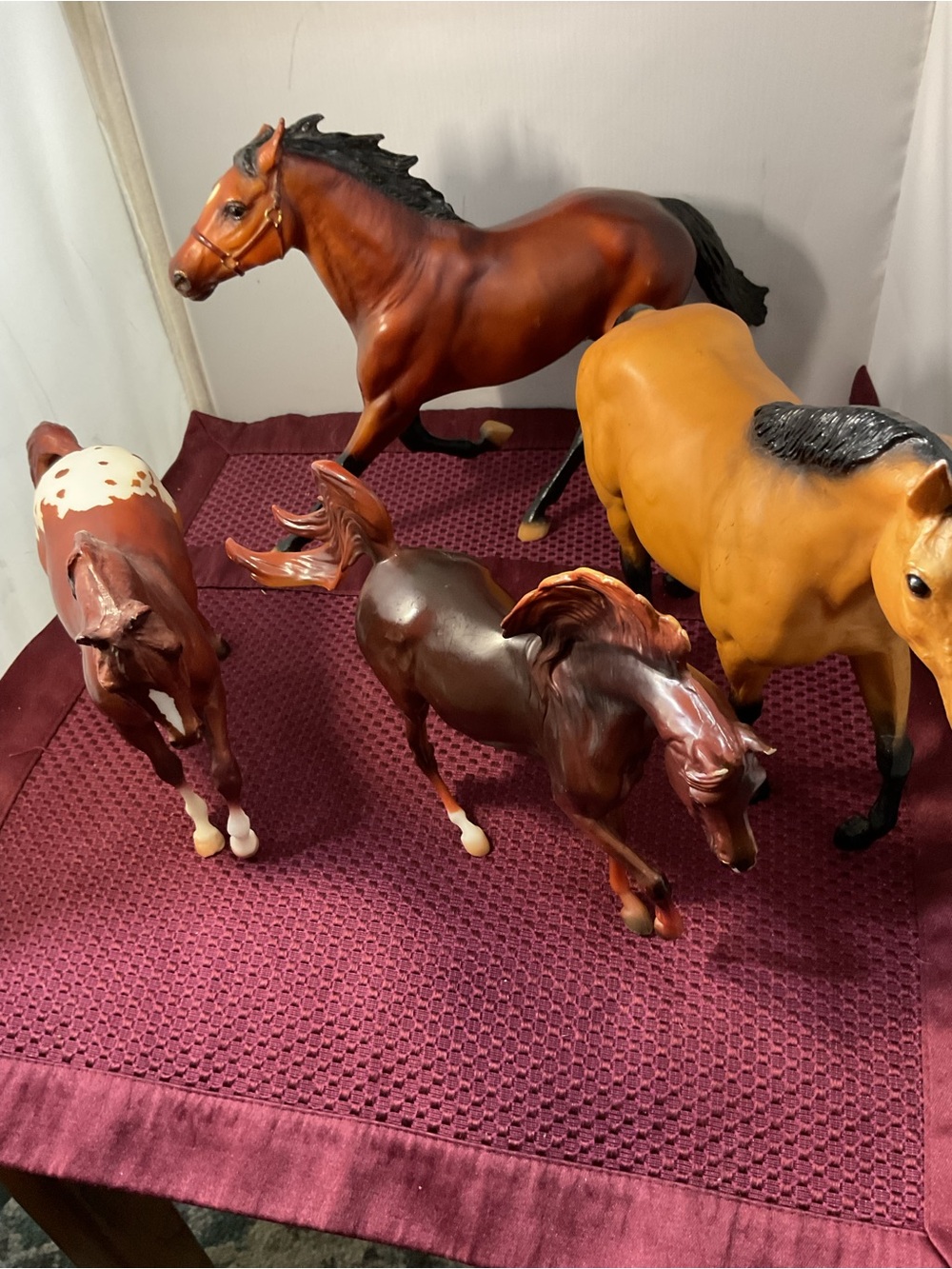 Breyer Brown and Tan Horse Figurine Lot of 4